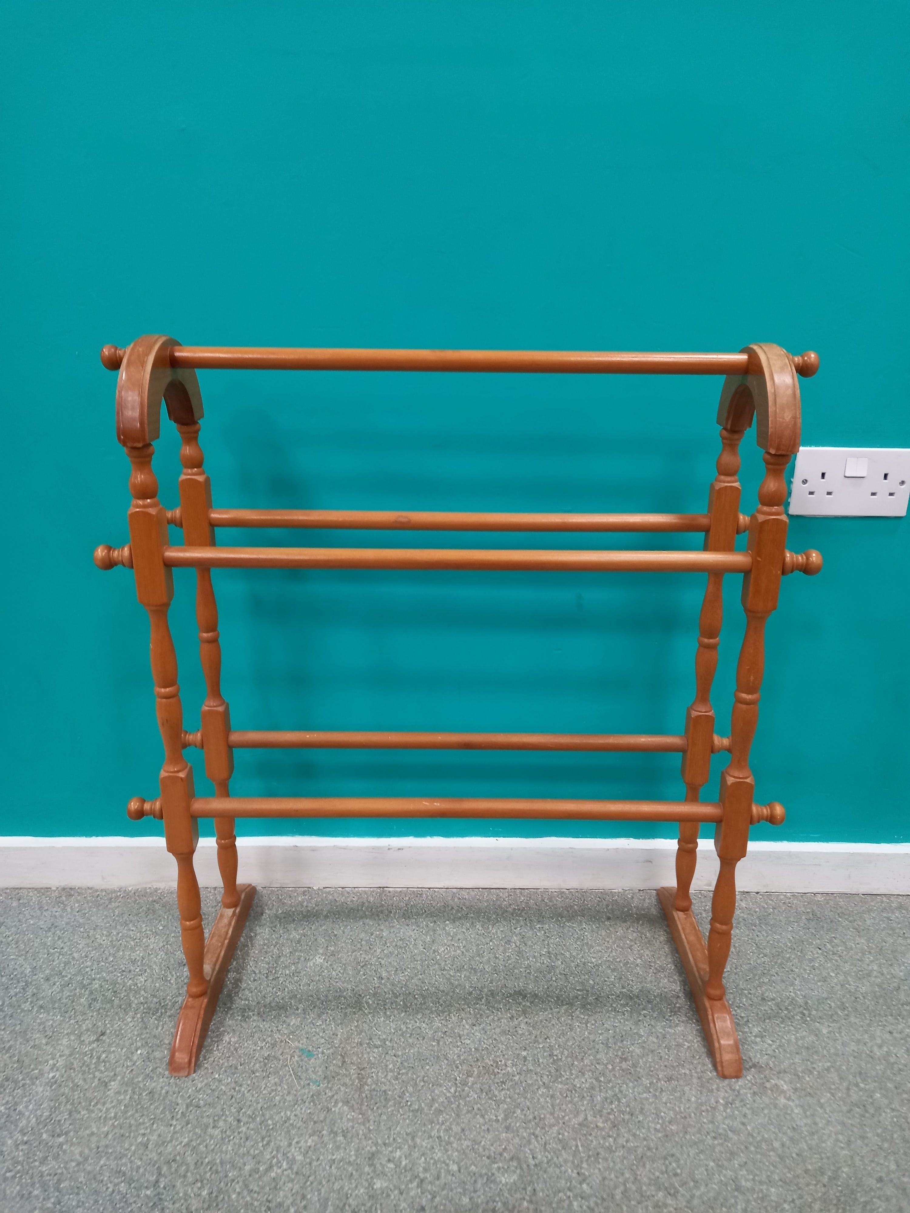 Towel Rack (11052603)