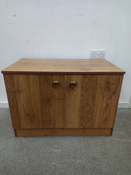 Cabinet (220711)