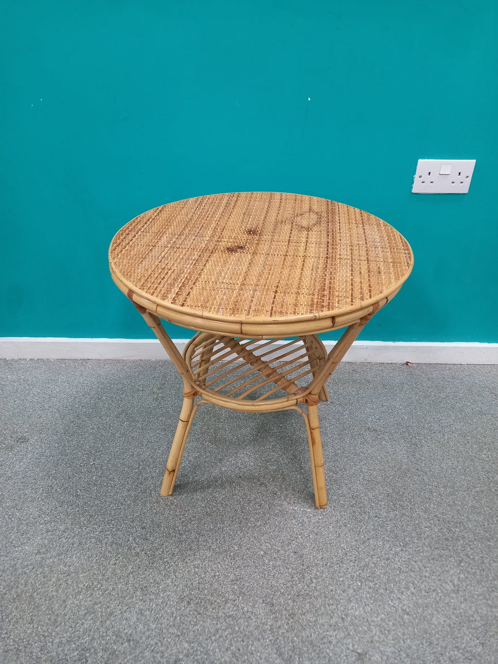 Bamboo Coffee Table (16092602)