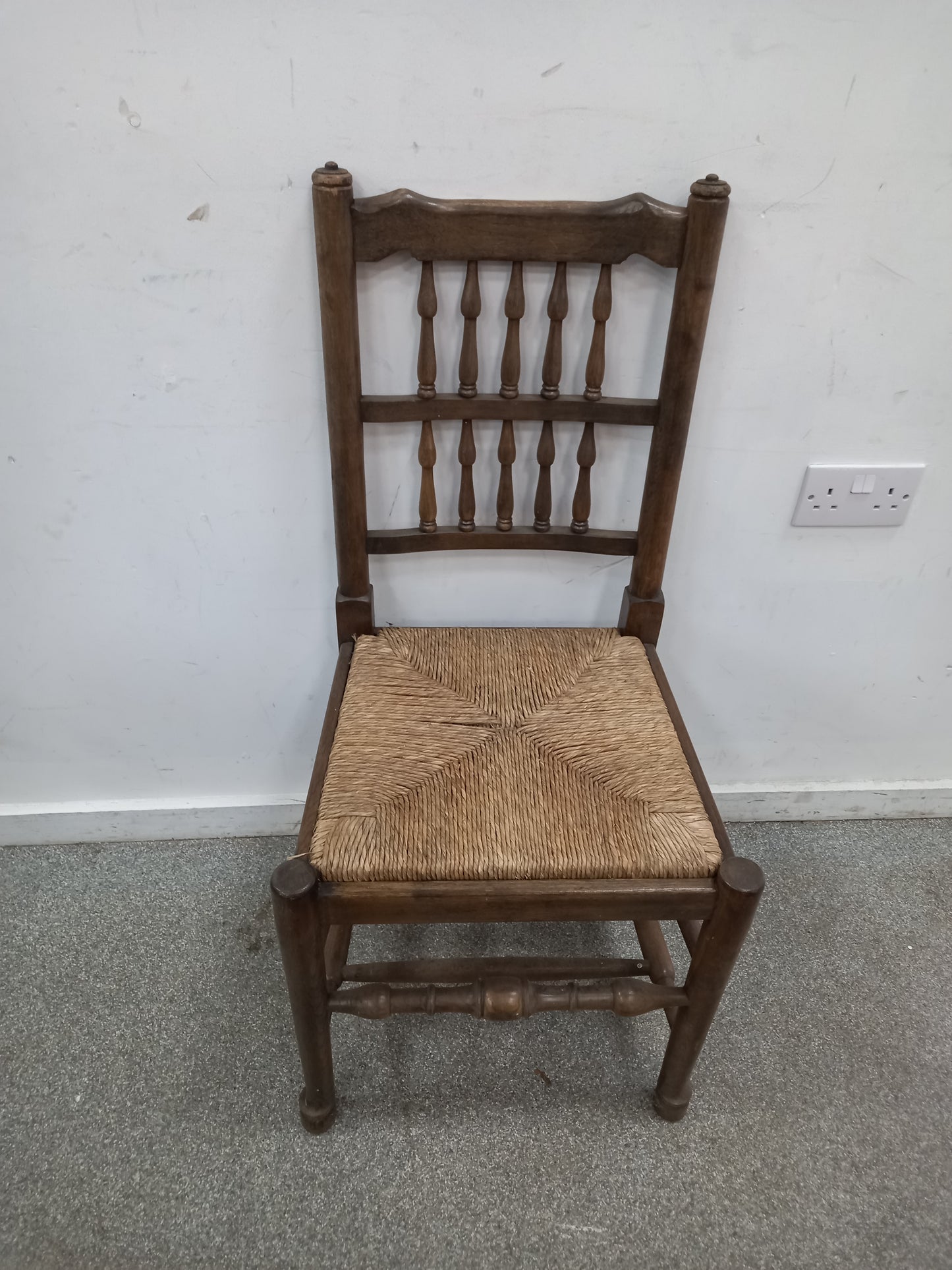 Chair (14112501)