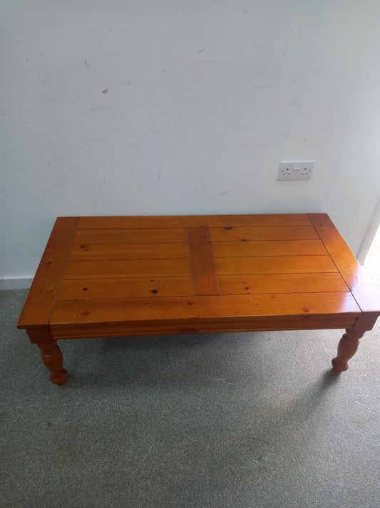 Coffee table (300903) site B