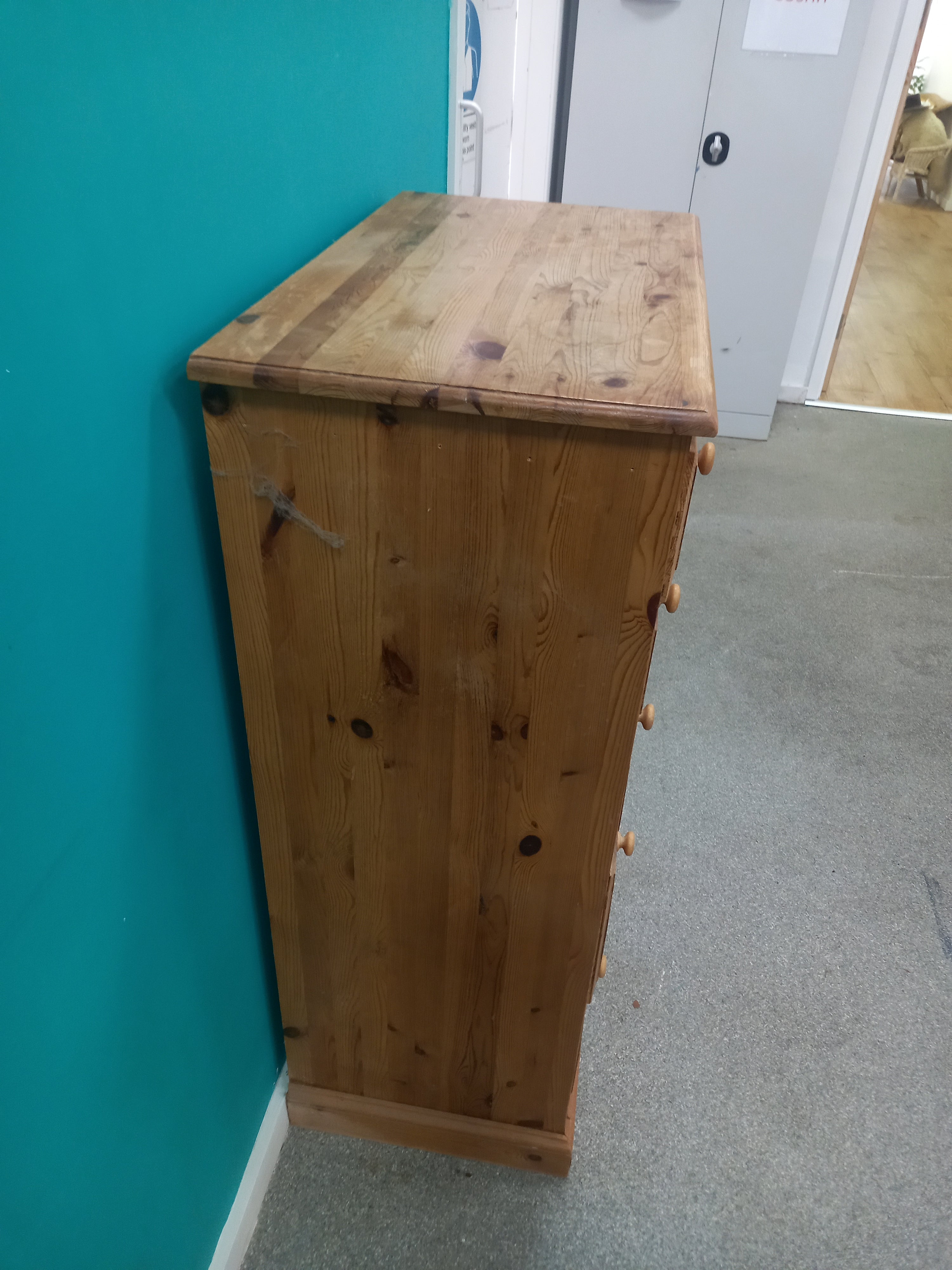 Chest Of Drawers (25062602) ga3995