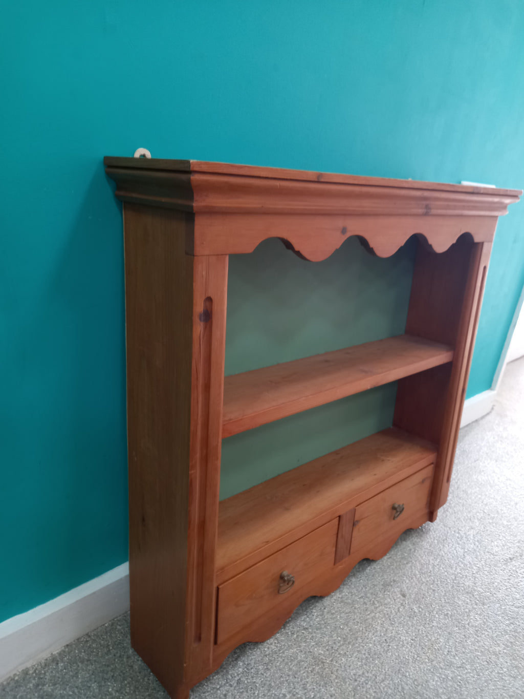 Wall Shelving Unit (24072604)