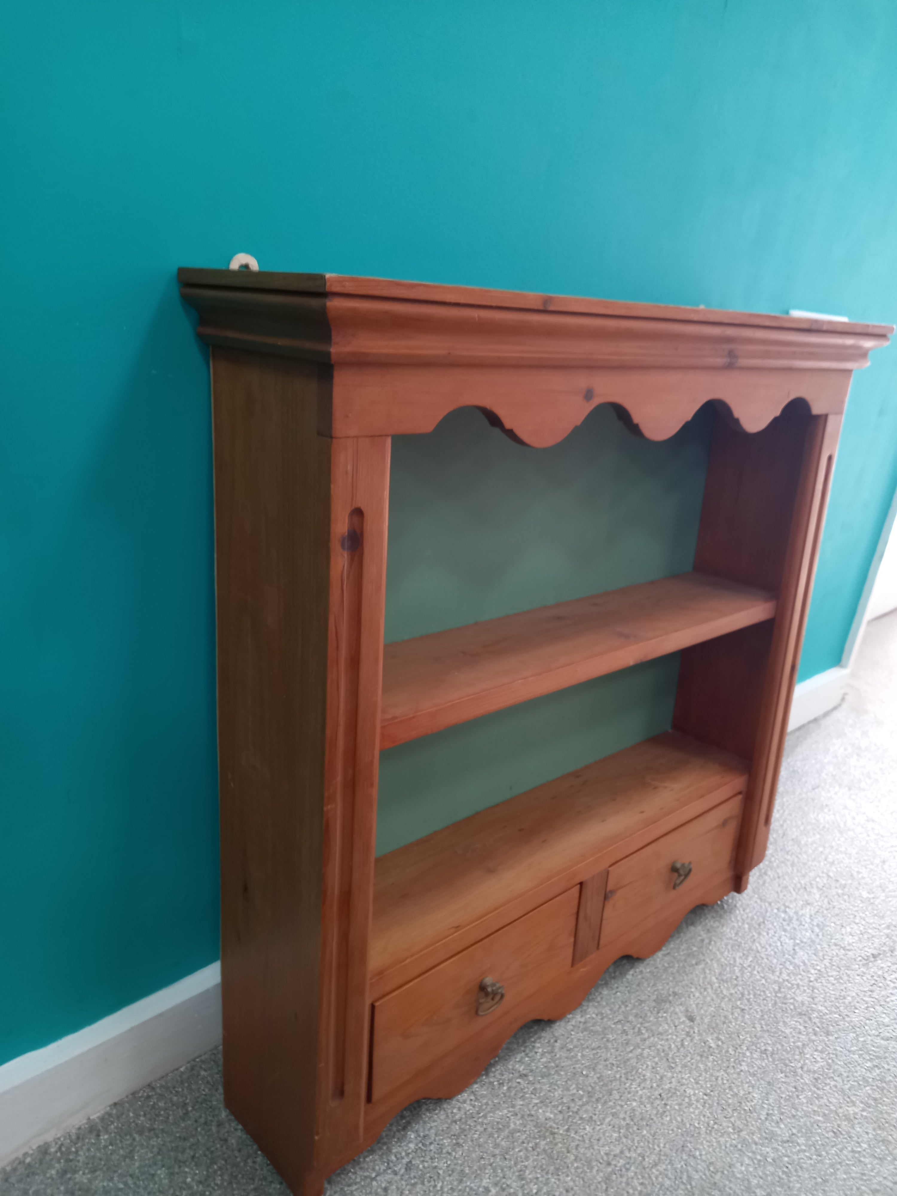 Wall Shelving Unit (24072604)