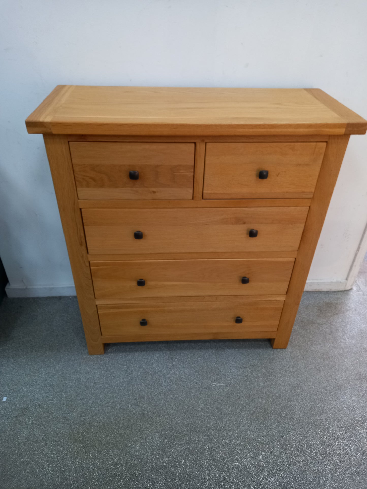 Chest Of Drawers (04112509)
