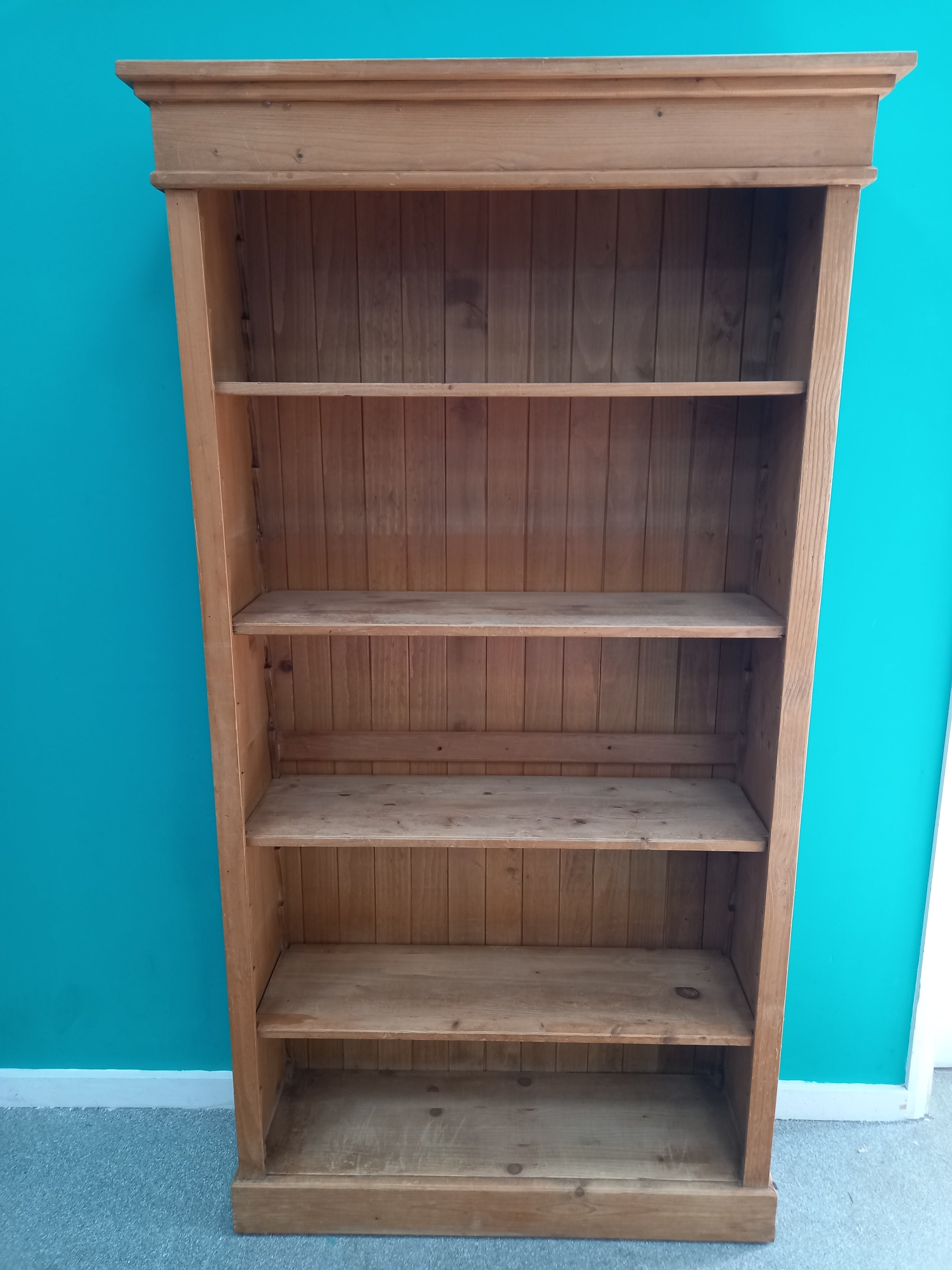 Bookcase (22072601)
