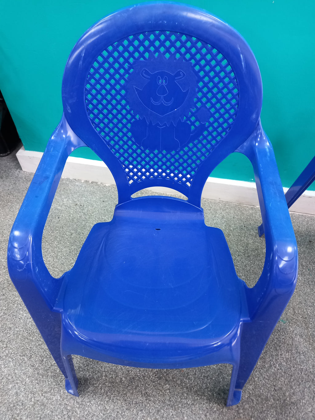 Kids Garden table and Chairs