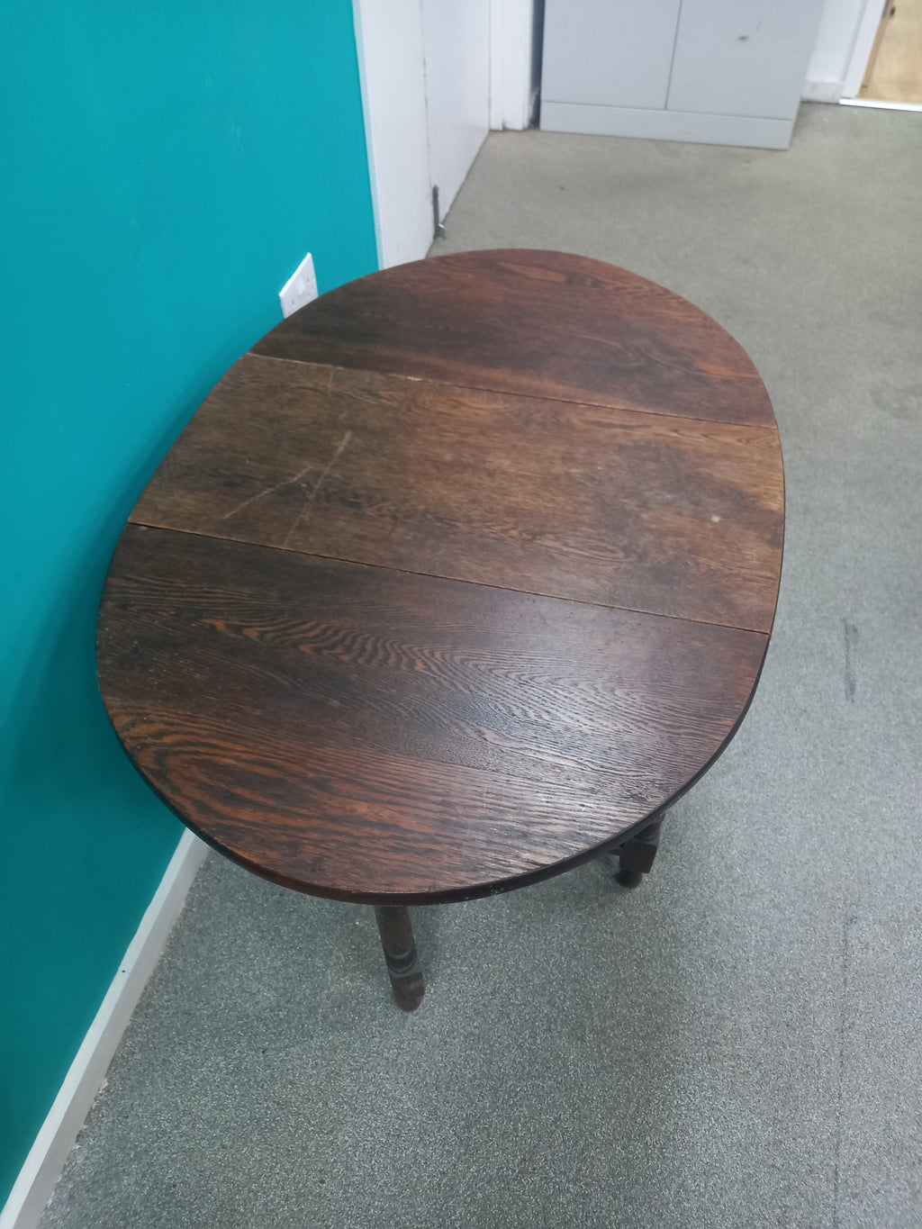 Dropleaf Table (11062603)