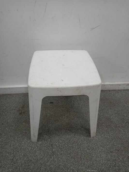 Plastic Stool (04112506)